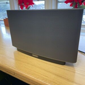 Sonos Play 5 (Gen 1) Gray and Black Speaker
